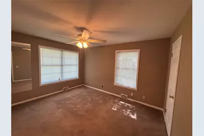 5321 Gauntt Court, Granbury, TX 76048 - Photo 9