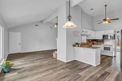 4604 Lindberg Drive, Arlington, TX 76016 - Photo 15