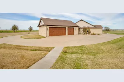 12102 E Rocky Creek Road, Crowley, TX 76036 - Photo 33