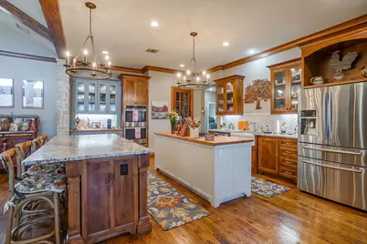 12102 E Rocky Creek Road, Crowley, TX 76036 - Photo 15