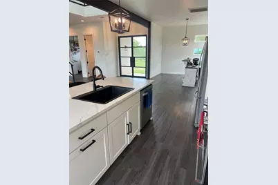 215 Lori Drive, Mineral Wells, TX 76067 - Photo 11