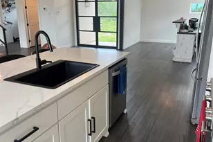 215 Lori Dr, Mineral Wells, TX 76067 - Photo 11