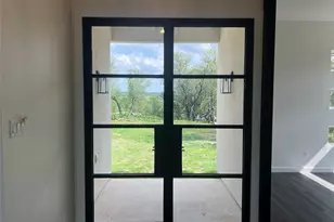 215 Lori Dr, Mineral Wells, TX 76067 - Photo 17