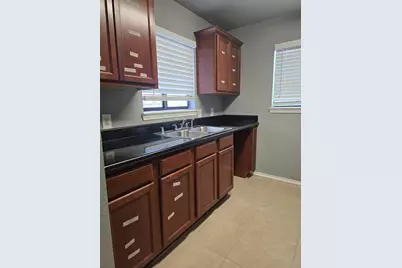 654 Saint Louis Avenue #204, Fort Worth, TX 76104 - Photo 9