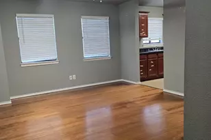 654 St Louis Ave, Fort Worth, TX 76104 - Photo 15