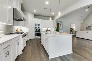 2171 Longmont Ln, Prosper, TX 75078 - Photo 17