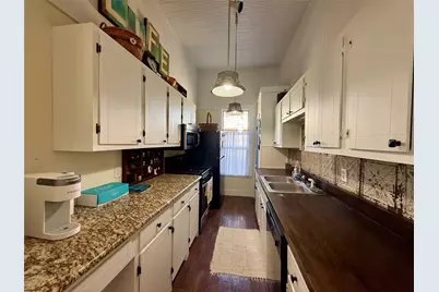 305 S Live Oak Street, Hico, TX 76457 - Photo 13