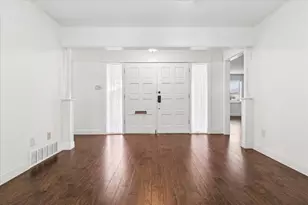 1610 Alexander Dr, Waxahachie, TX 75165 - Photo 3