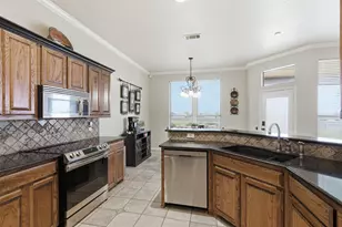 165 Canyon Dr, Decatur, TX 76234 - Photo 13