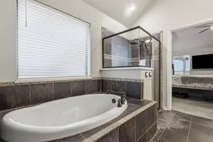 165 Canyon Dr, Decatur, TX 76234 - Photo 23