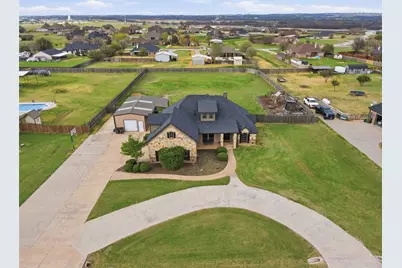 165 Canyon Drive, Decatur, TX 76234 - Photo 1