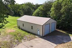 5049 Golden Cir, Denton, TX 76208 - Photo 25