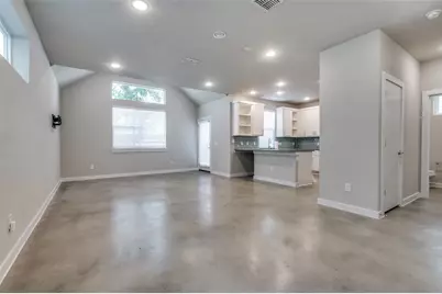 1225 Crownview Lane, Dallas, TX 75208 - Photo 7