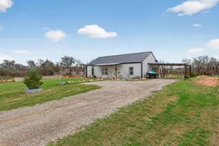 2225 J E Woody Rd, Springtown, TX 76082 - Photo 23