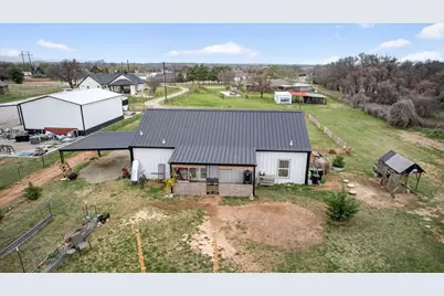 2225 J E Woody Road, Springtown, TX 76082 - Photo 25