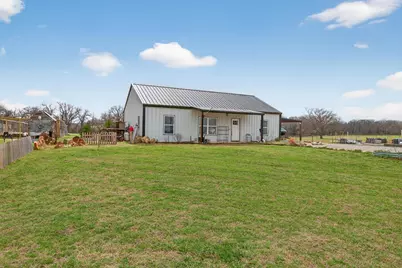 2225 J E Woody Road, Springtown, TX 76082 - Photo 7