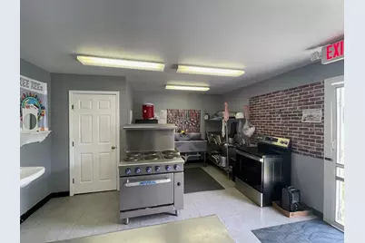 1000 E 10th Avenue, Corsicana, TX 75110 - Photo 9