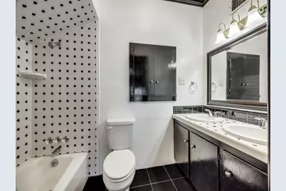 701 Market Street E, Honey Grove, TX 75446 - Photo 31