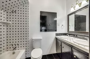 701 Market St E, Honey Grove, TX 75446 - Photo 31