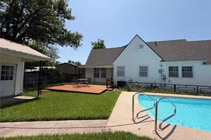701 Market St E, Honey Grove, TX 75446 - Photo 29