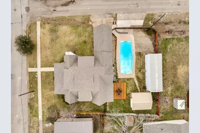 701 Market Street E, Honey Grove, TX 75446 - Photo 33