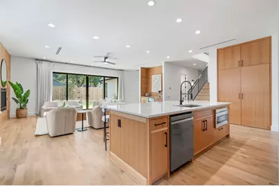 6008 Kenwood Avenue, Dallas, TX 75206 - Photo 7