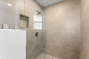 1713 Sam Houston Dr, Garland, TX 75042 - Photo 23