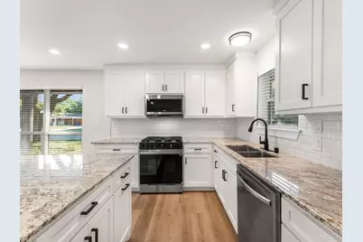 1713 Sam Houston Drive, Garland, TX 75042 - Photo 17