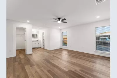 1713 Sam Houston Drive, Garland, TX 75042 - Photo 21