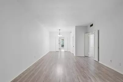 4320 Bellaire Drive S #236W, Fort Worth, TX 76109 - Photo 25
