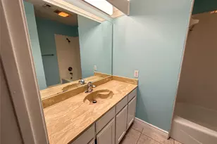 737 Kensington Ln, Mansfield, TX 76063 - Photo 7