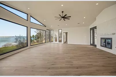 8245 Eagle Mountain Circle, Fort Worth, TX 76135 - Photo 7