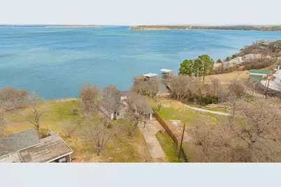 8245 Eagle Mountain Circle, Fort Worth, TX 76135 - Photo 33