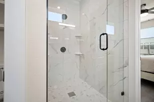 2524 Peabody Ave, Dallas, TX 75215 - Photo 23