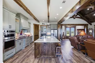 208 Shady Oaks Dr, Runaway Bay, TX 76426 - Photo 7