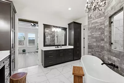 208 Shady Oaks Drive, Runaway Bay, TX 76426 - Photo 19