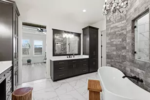 208 Shady Oaks Dr, Runaway Bay, TX 76426 - Photo 19