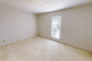 902 S Weatherred Dr, Richardson, TX 75080 - Photo 9