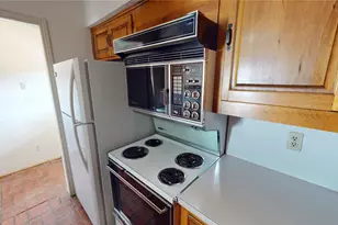 902 S Weatherred Dr, Richardson, TX 75080 - Photo 3