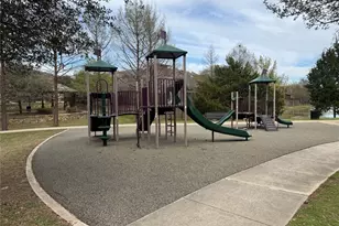 803 Twin Creek Dr, Mansfield, TX 76063 - Photo 23