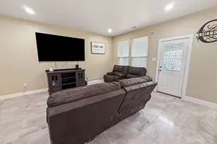 216 Craig St, Sulphur Springs, TX 75482 - Photo 9