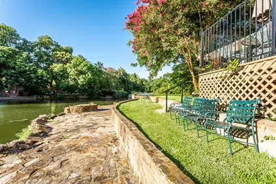 6737 Lakefair Circle, Dallas, TX 75214 - Photo 35