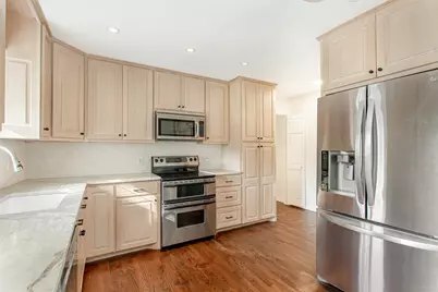 6737 Lakefair Circle, Dallas, TX 75214 - Photo 15