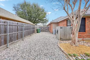 2209 Sheffield Ct, Flower Mound, TX 75028 - Photo 39