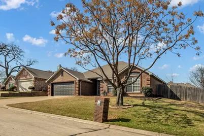 7905 Ember Oaks Drive, North Richland Hills, TX 76182 - Photo 3