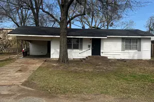 1325 E Sherman St, Paris, TX 75460 - Photo 1