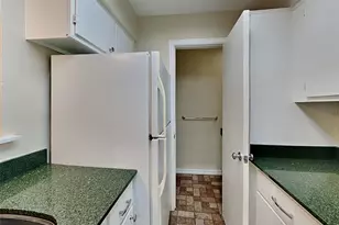 2907 Shelby Ave, Dallas, TX 75219 - Photo 3