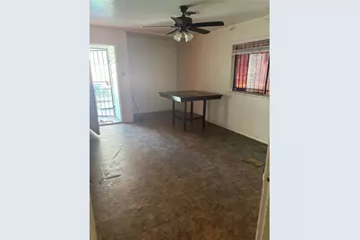 1561 Milmo Drive, Fort Worth, TX 76134 - Photo 13