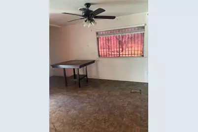 1561 Milmo Drive, Fort Worth, TX 76134 - Photo 9