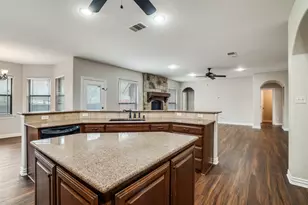809 Longridge Dr, Denton, TX 76205 - Photo 13